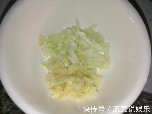 下饭|茄子这么做,不油不腻,美味可口又下饭,做法超简单!