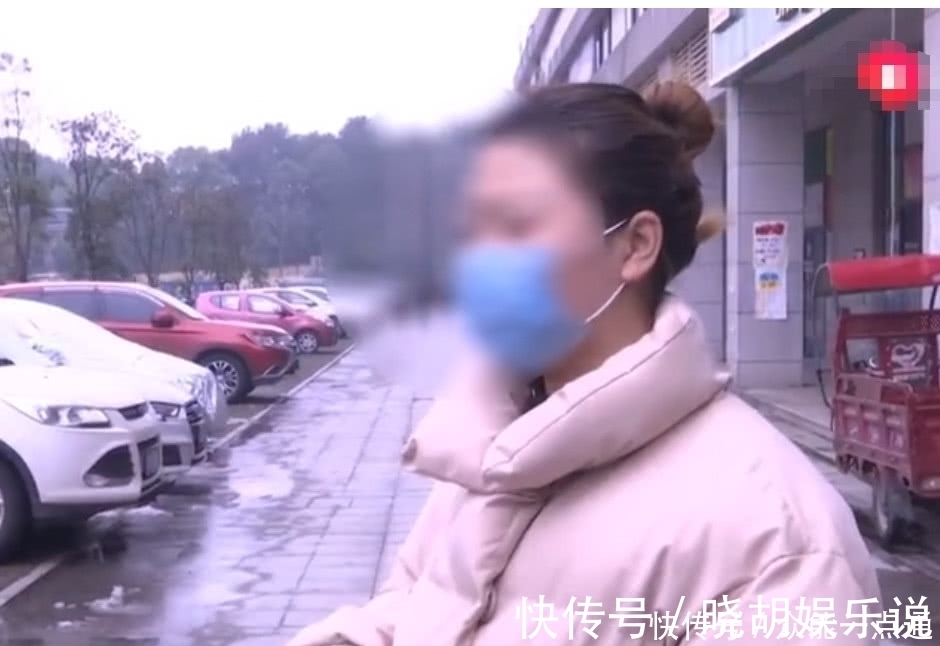 整形|18岁少女整形不成功,男友不离不弃照顾再次整形,男友:不喜欢