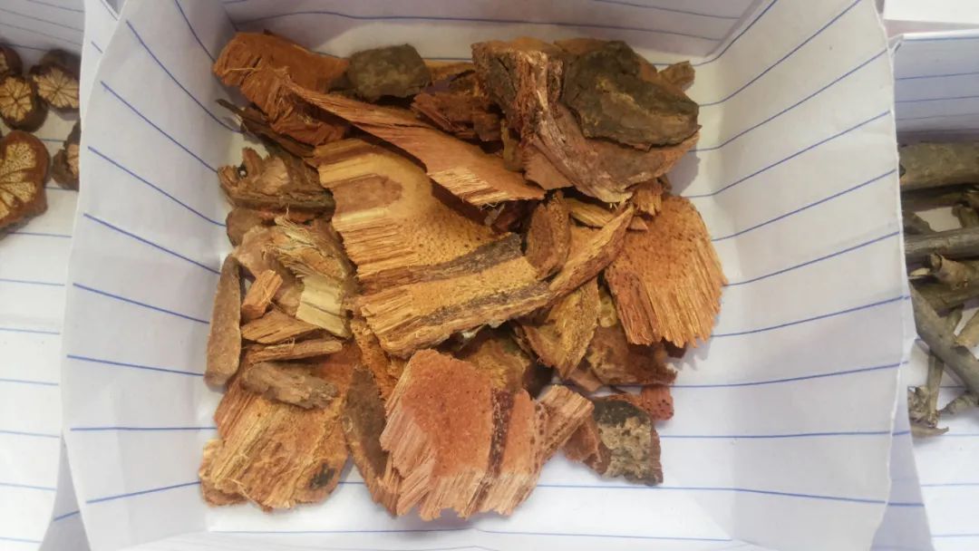 中药|一味中药，止痛之最！疏通气血，缓解疼痛，它一出手，大有奇效