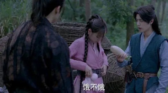 斗罗大陆真人版:罗三炮形态出现,是宠物狗身上,按一个猪鼻子