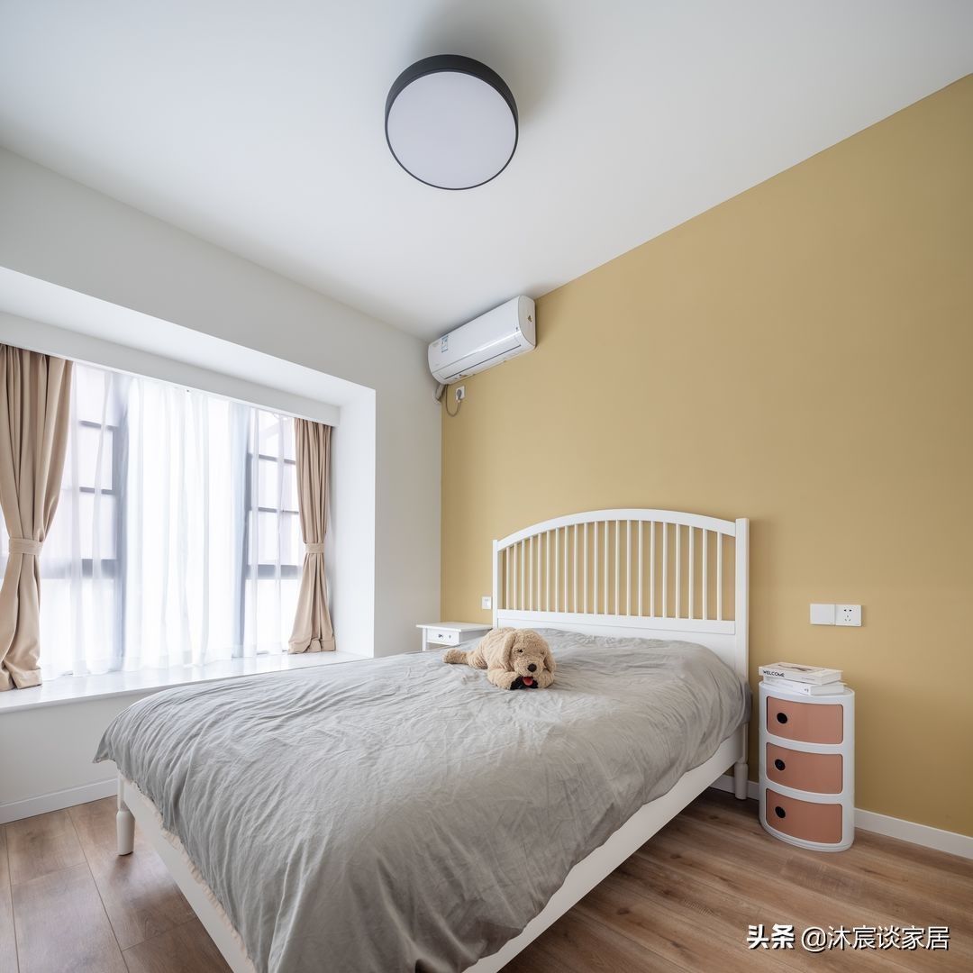 客餐厅|拆墙挪位后，她让小家实现“大横厅”，采光好，动线流畅，好舒服