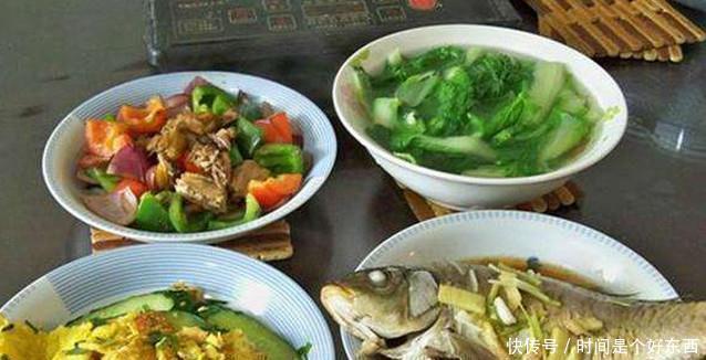 不吃|“末代皇帝”交往时一直不吃她做的饭,婚后她才知道这个特殊原因!