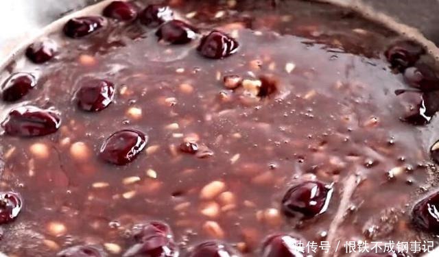 腊八节喝腊八粥,掌握一个小技巧,腊八粥香浓好喝,营养又美味