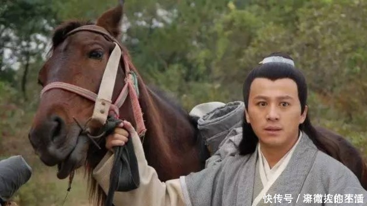 上联@朱元璋出上联“日在东,月在西,天生成明字”,谢缙下联让他满意!