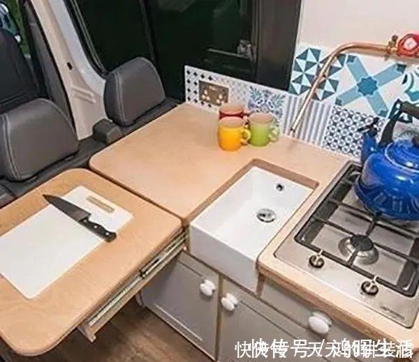 小厨房终于有救了 水槽上装个 抽屉 台面最少多出30公分 360房产网 小厨房终于有救了 水槽上装个 抽屉 台面最少多出30公分 360房产网