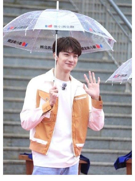 《奔跑吧黄河篇2》开录，没有黄旭熙可以理解，为啥没有蔡徐坤？