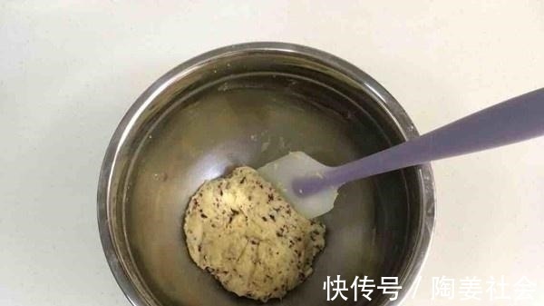 类黄酮素|它是零食也是“药”，月经量少多吃一些，子宫更干净，远离妇科病