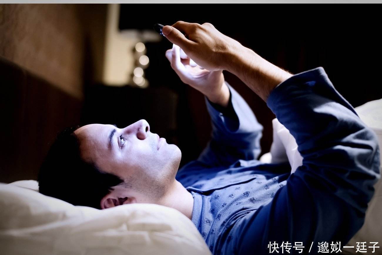 长寿|睡前1小时是养生“黄金期”,养成5个习惯,长寿向你“走来”