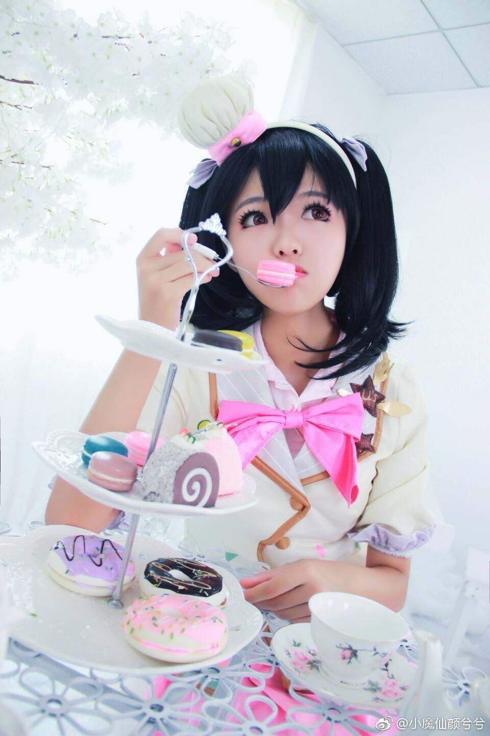 a8282|妮可cosplay 亲手做的点心，要尝尝嘛？