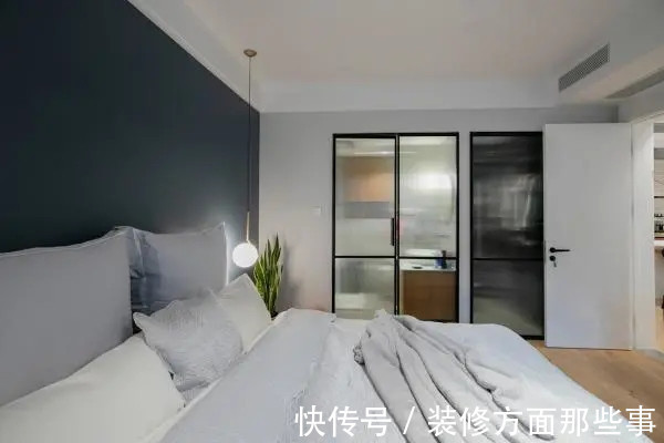 客厅|140平简约风三居室,封闭露台扩大客厅休闲工作两不误