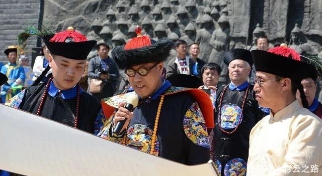 家传|乾隆嫡系子孙,家传扳指价值上亿,专家建议上交,他6个字拒绝