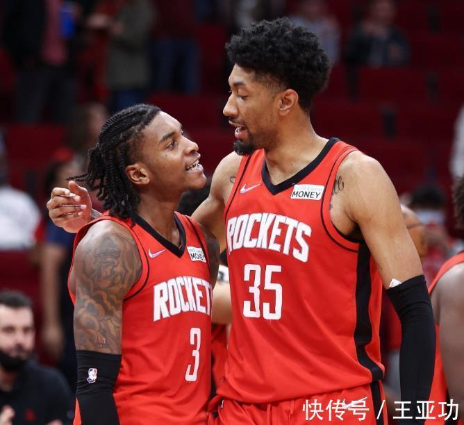 切特|2022状元热门轰21分15板6帽3抢断,火箭应该选他取代伍德?