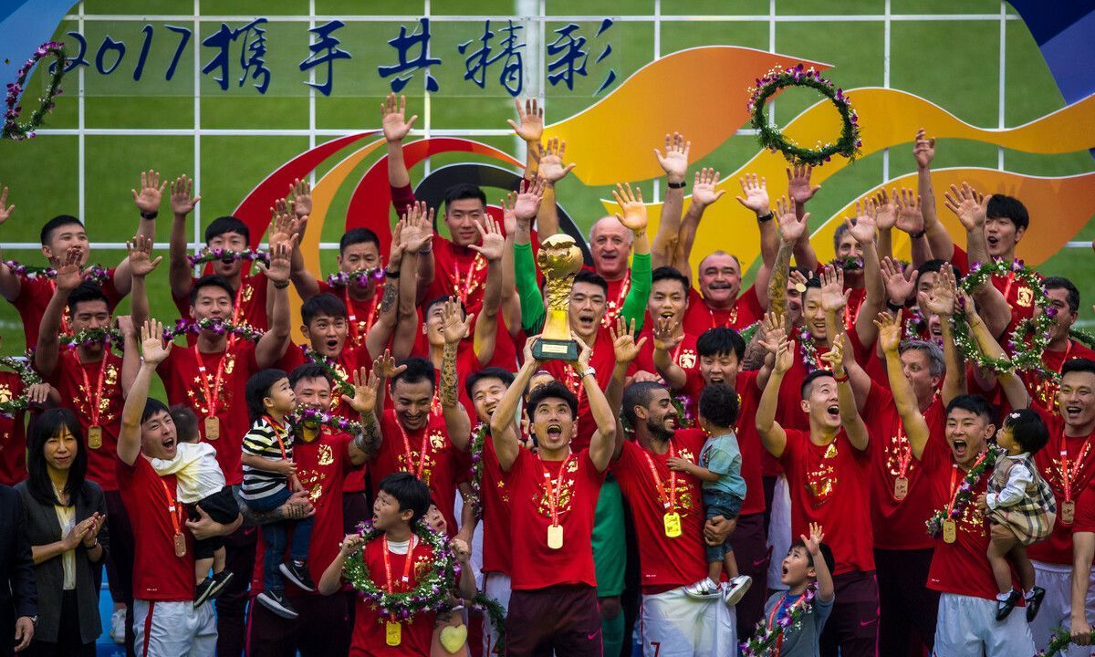 上海|恒大王朝之后,中超又一王朝即将诞生,上港挥舞钞票大肆买人