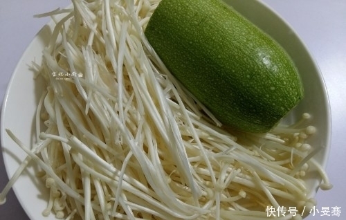 天热,做菜不炖不炒,懒做法比肉受欢迎,成本不足4块,上桌光盘