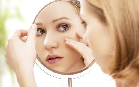 卵巢|女人雌激素低易显老,多吃3种食物,帮你慢慢补足雌激素抗衰老