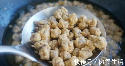 花生豆|教你在家做香酥花生豆,简单一炸咸香酥脆,什么零食也不用买了,孩子超爱吃