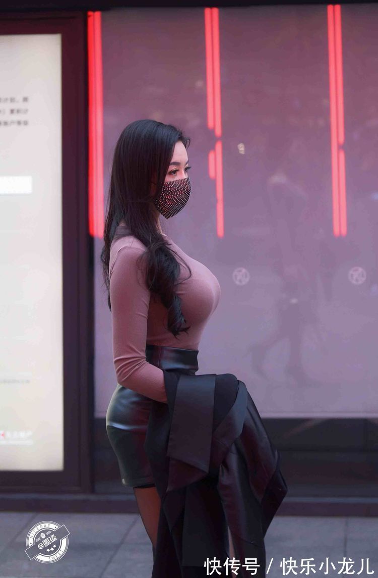 连衣裙 气质出众的连衣裙搭配,搭配风格时尚一些,提升气质