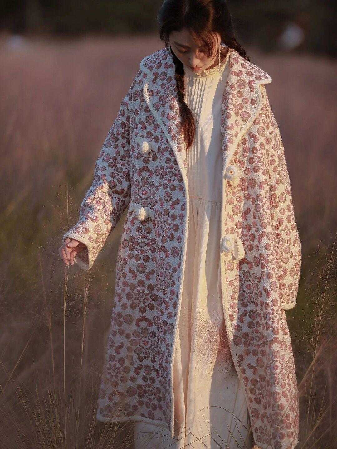 减龄 收起气质款大衣,快将少女款大衣带回家吧!青春减龄活泼可爱