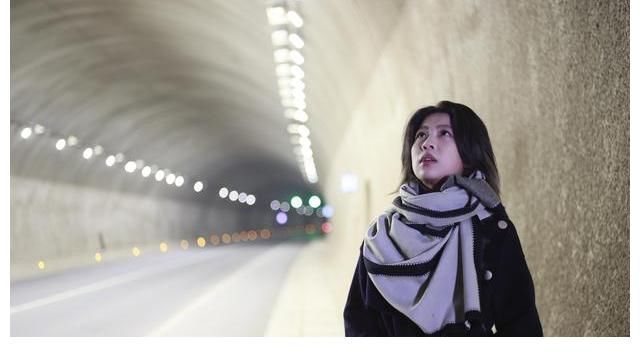 2021《中国好声音》季军陈文非首支个人单曲《寂寞有趣》上线