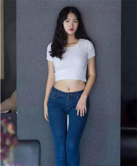 性感|街拍性感靓丽的小姐姐,仙女般的气质,性感挡不住