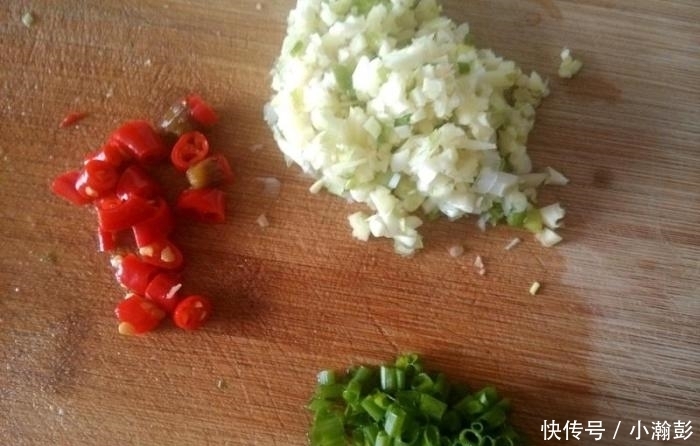 天太热,来一个重口味开开胃,比火锅还香,一天三顿吃都喜欢