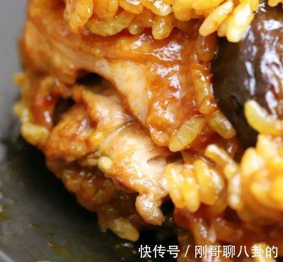 香菇|分享一道板栗糯米鸡,好吃到停不下筷子