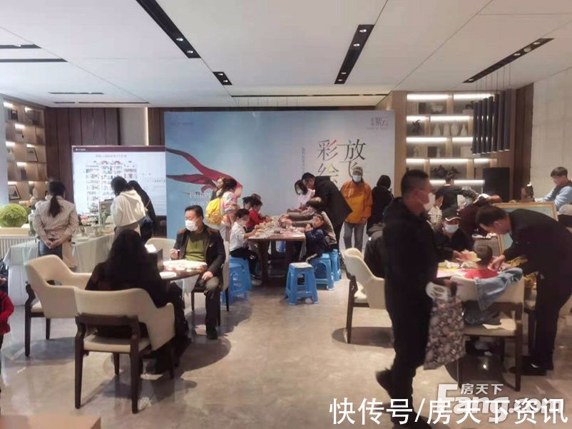 组图|请查收从沈阳铁西热门楼盘现场传来多张谍照（组图）