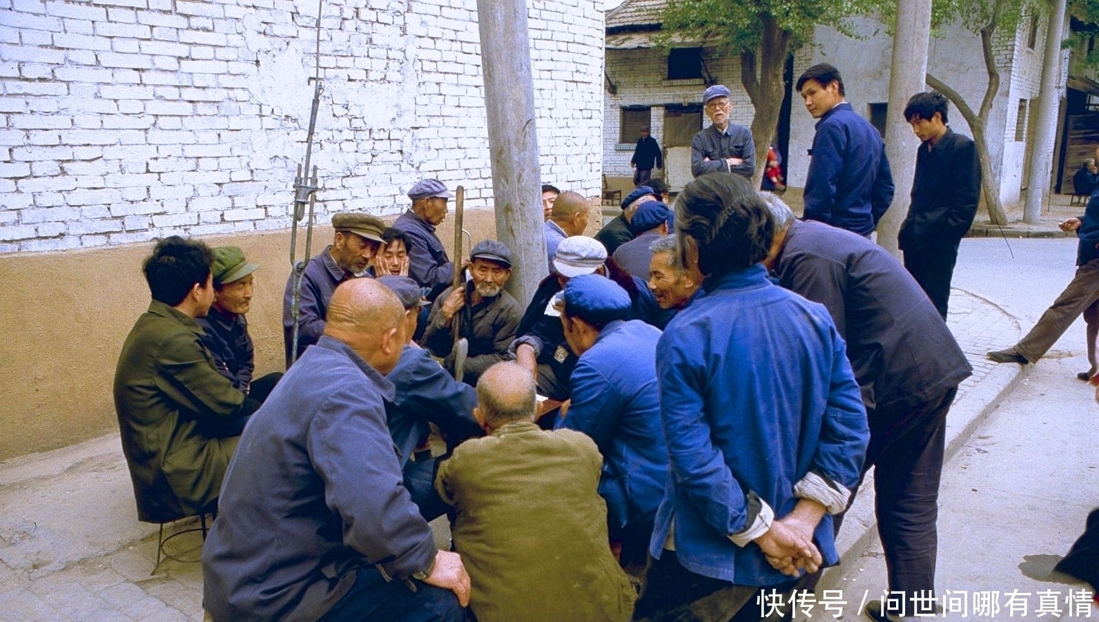 便宜|直击上世纪八十年代不穷不富日子舒坦,冰棒小吃干净又便宜