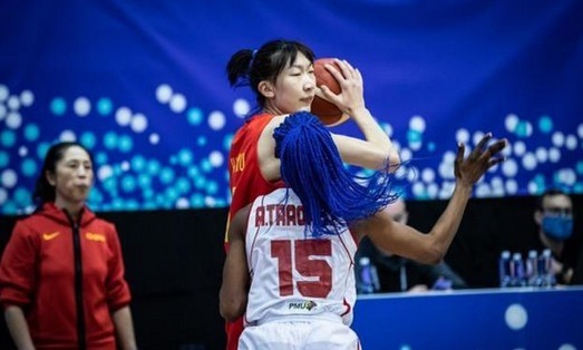 姚明|中国女篮遇突发状况,2人检测呈阳性,姚明随后一举动太暖心