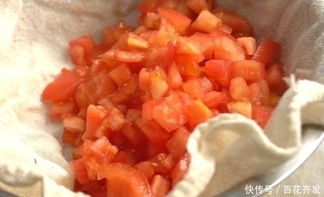 冬天就爱吃这馅的包子,不发面不烫面,皮薄馅足,一次至少吃4个