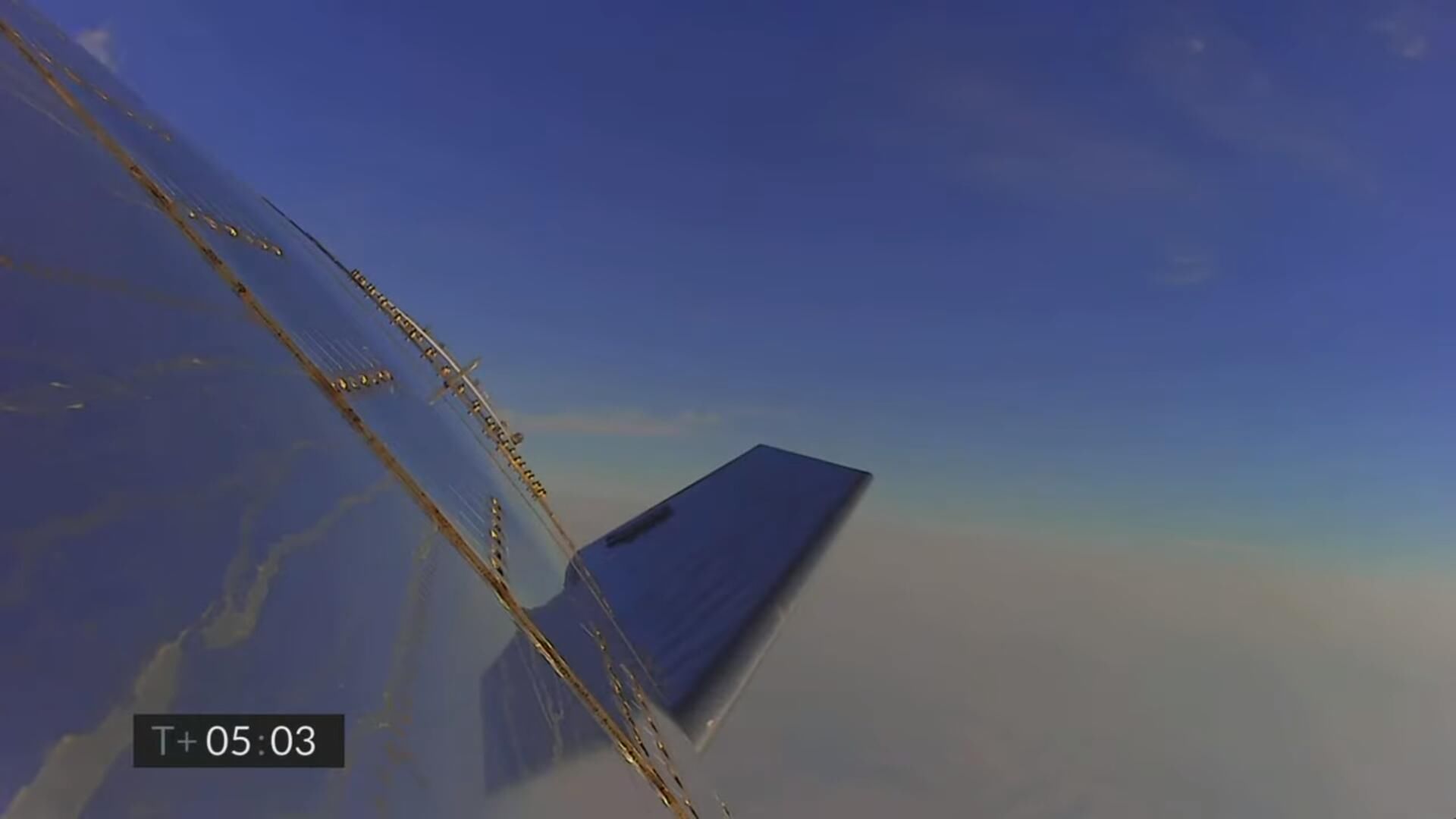 SpaceX“星际飞船”SN11试飞时坠毁