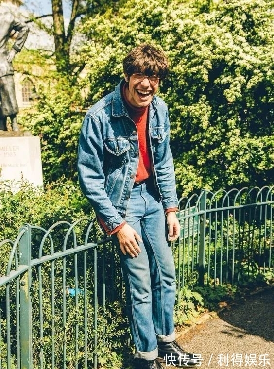 时尚圈 “马丁靴”再不火,我都替时尚圈可惜了,百搭又有型,关键还显高