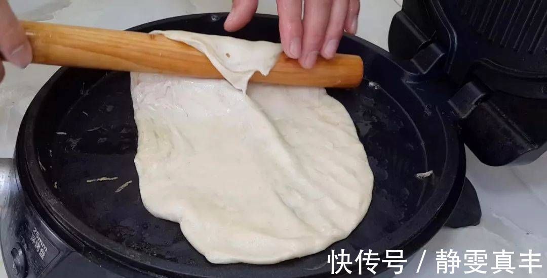 鸡蛋灌饼|吃早餐蛋糕的新方法，淋上蛋液，比手抓蛋糕简单，比鸡蛋灌饼好