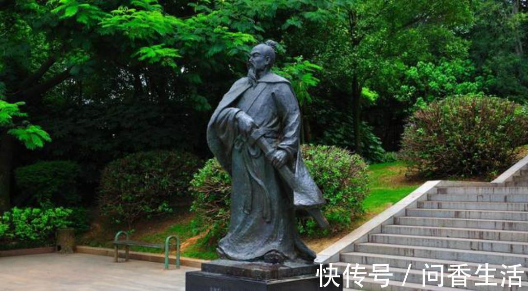 辛弃疾$辛弃疾夜里出门散步,信手拈来写下一首词,每一句都美得令人惊艳