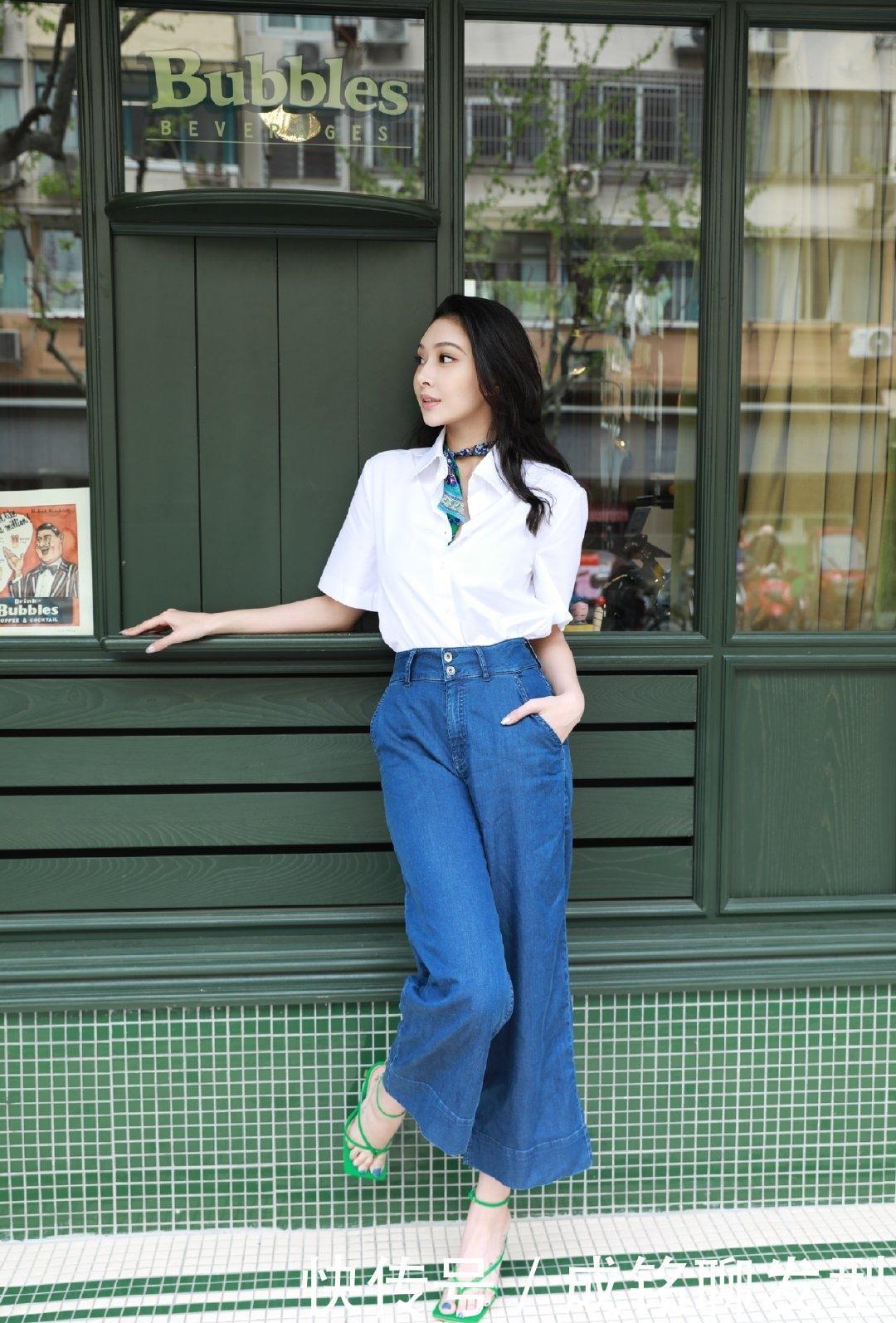 半身裙|漂亮小姐姐又出圈了,优雅精致的法式穿搭,柔情万种又美感十足