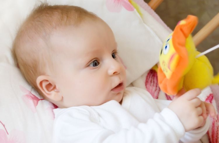 小宝宝|新生儿出生后,妈妈注意别瞎勤快,在3件事上能偷懒就偷懒