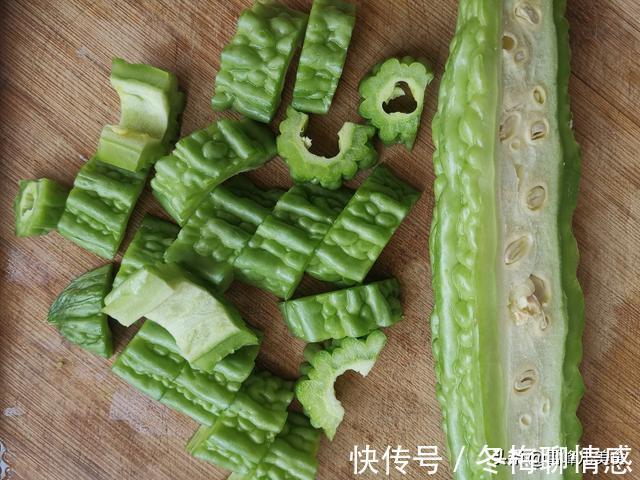 滋补|夏天最该喝这汤,不是银耳汤也不是莲子汤是它,滋补解暑,喝不够