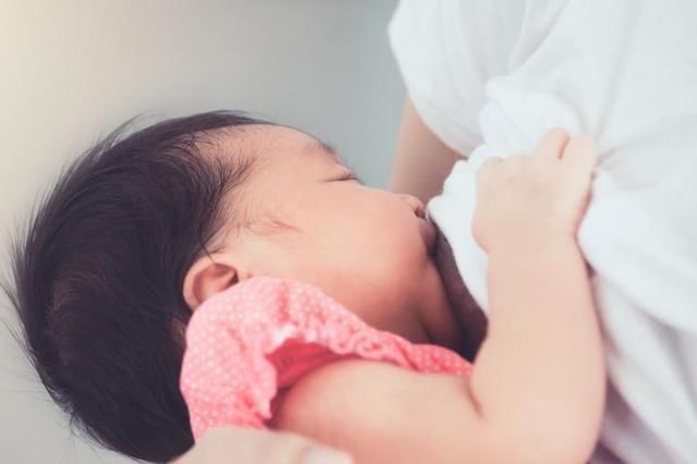 勤奋|天生母乳少?错!只因你还未遵守“黄金4小时”法则