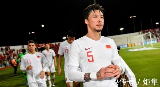 断档|国足人才断档,为何踢不了传控?不要小瞧艾克森,12强能双杀5队