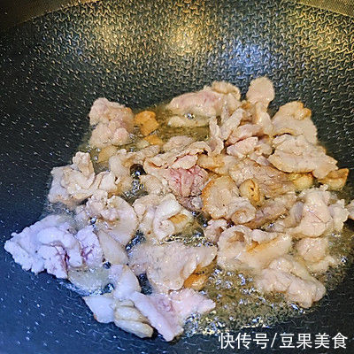 #东古家味美食#白菜帮炒肉