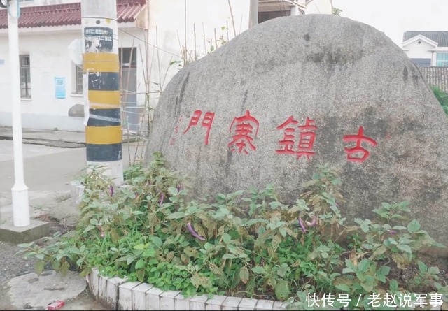 无锡乡镇上的早酒馆,3元一碟小菜配白酒,80岁大爷一顿喝半斤