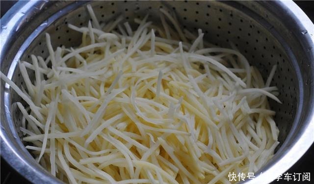 不管什么时候,土豆和它不能一起吃,却很多人爱吃,许多人中招了