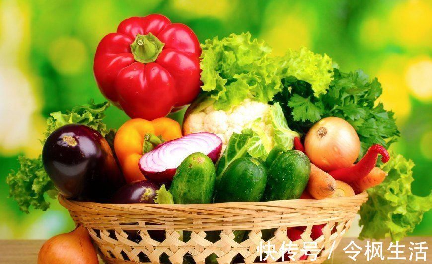 葛根|女人到了40岁老的快 这几种碱性食物要多吃, 越吃越显年轻!