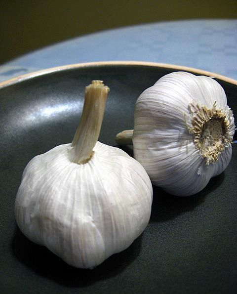 翠绿|包韭菜饺子,直接拌馅是大错特错,多加1步,韭菜翠绿,还不出水