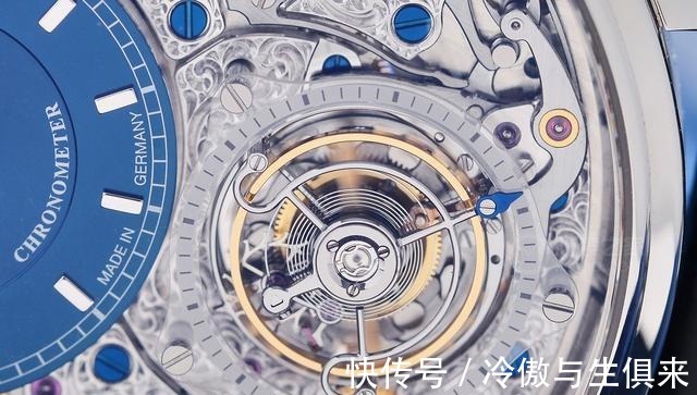机芯|独具匠心 格拉苏蒂原创议员天文台陀飞轮腕表!