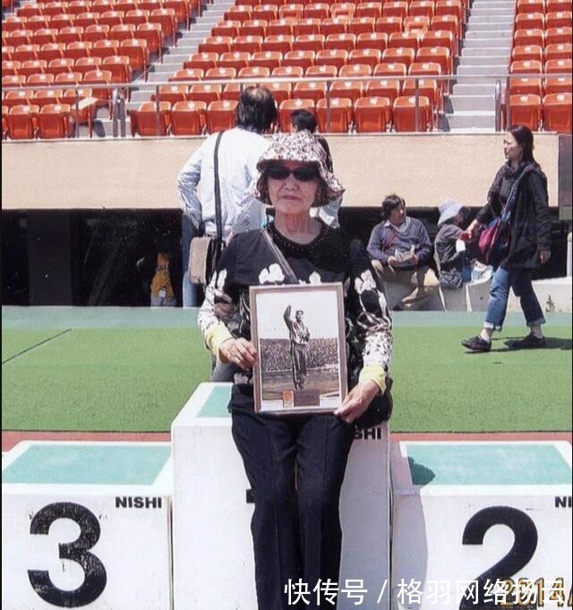 日本自衛(wèi)隊(duì)|50年前, 日本自衛(wèi)隊(duì)一個(gè)下級(jí)軍官自殺, 引發(fā)全國(guó)反思