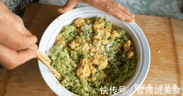 玉米面那样做太香了，给肉吃都不换，花2年研究，我家隔三差五做