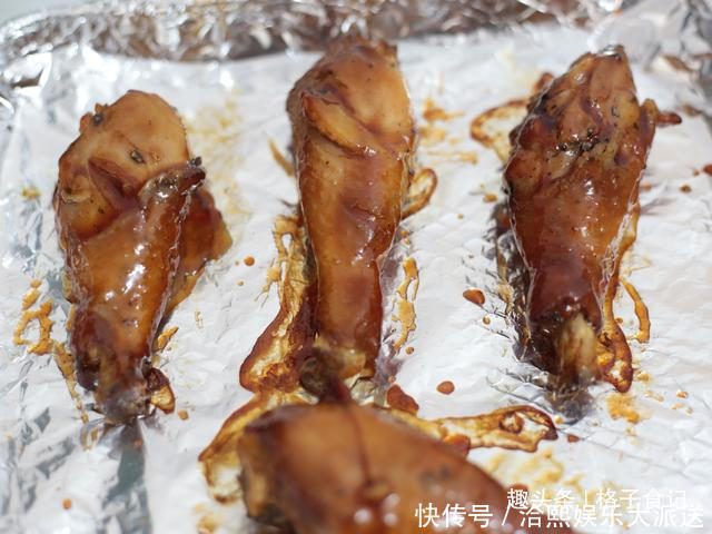 出炉|夏天鸡腿此样做特好吃,不焖不油炸,外焦里嫩,出炉馋到流口水