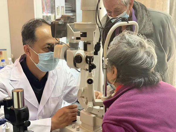 中老年|大理爱尔眼科医院：助力中老年视觉健康事业