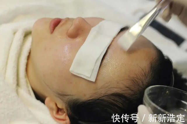 果酸|护肤品能解决毛孔粗大问题吗?如何真正解决毛孔粗大的问题呢?